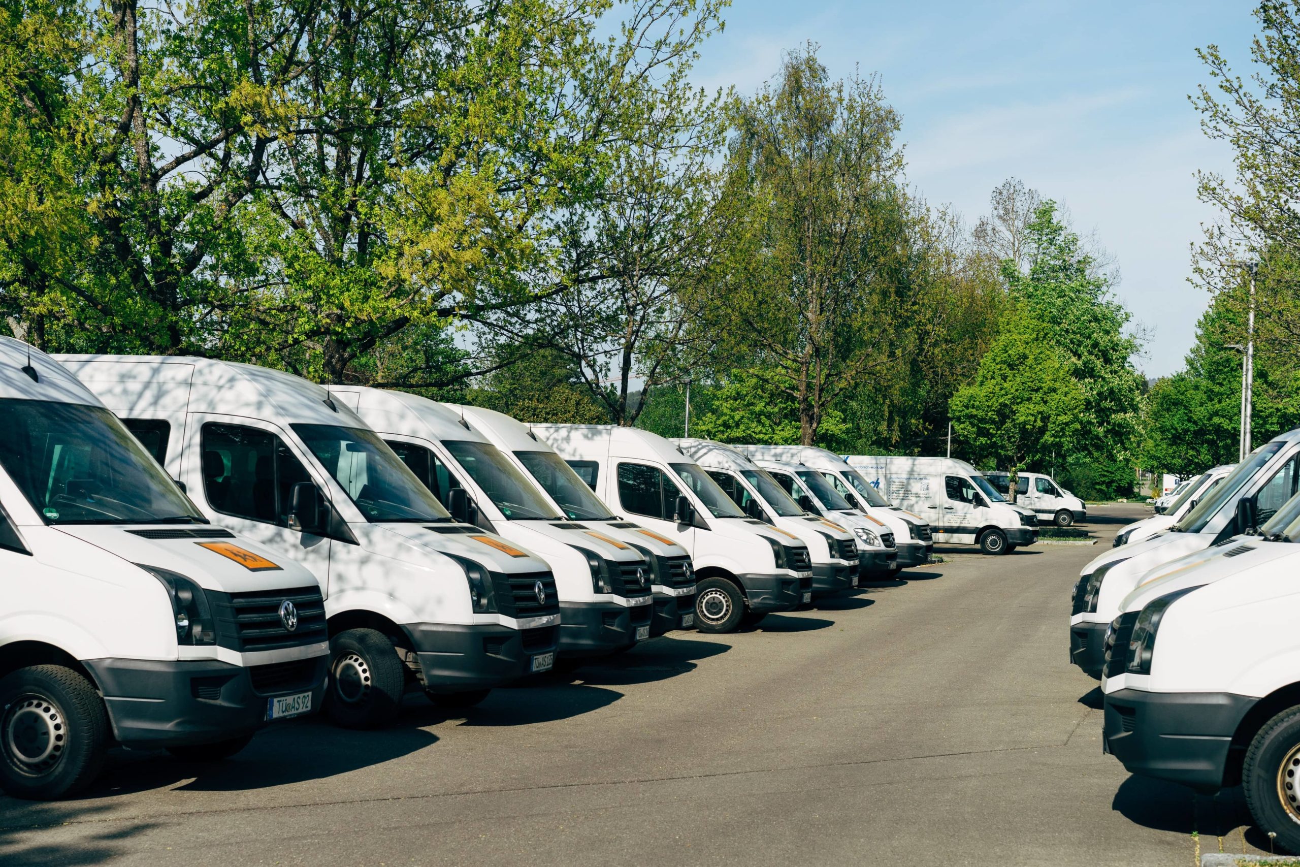 Jusqu’à 15.000 euros par véhicule utilitaire : le Gouvernement bruxellois élargit et renforce sa « prime LEZ » à destination des entreprises